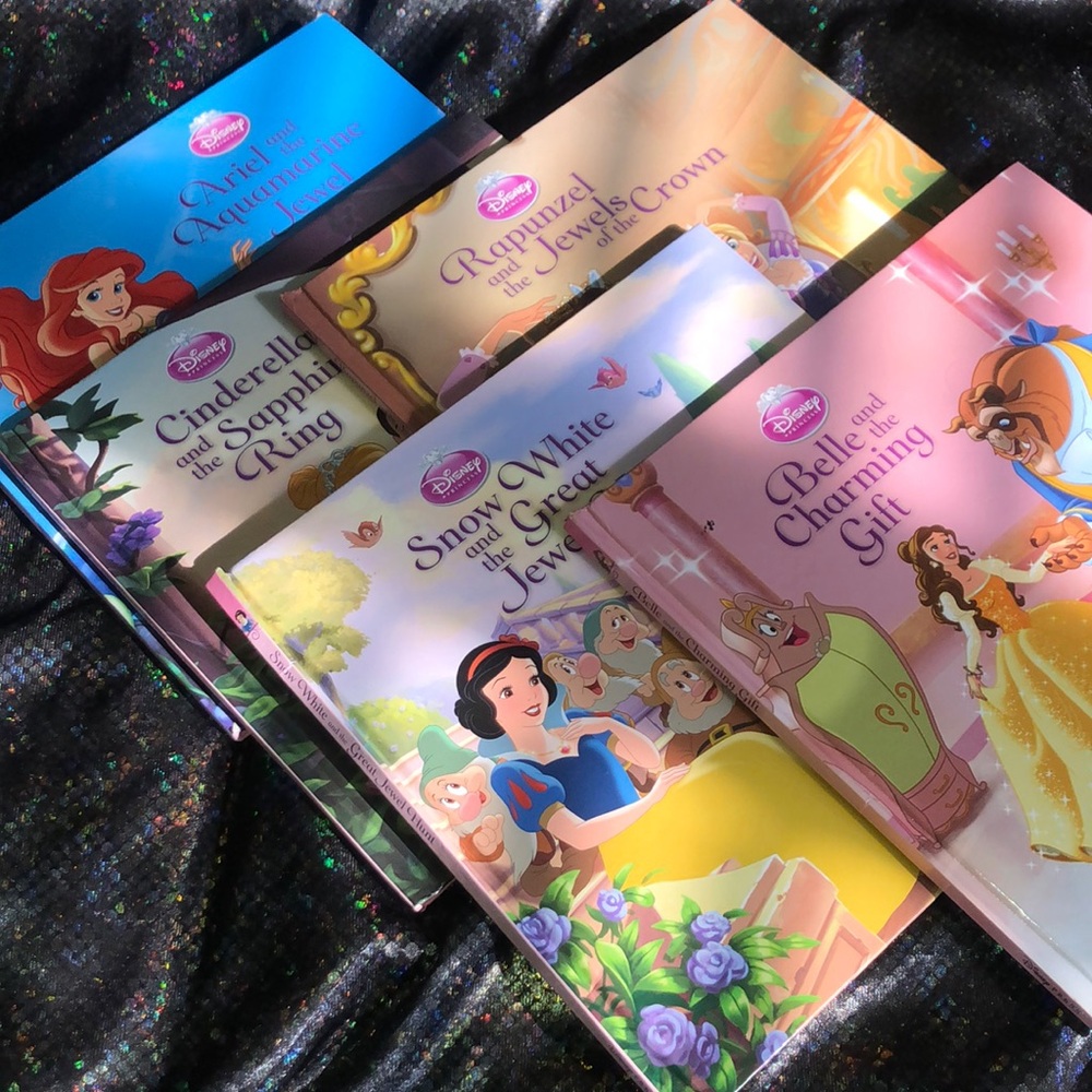 Disney Princess Books Set of Five EUC